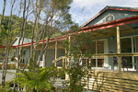 Crays Accommodation - The Esplanade - Darwin Tourism